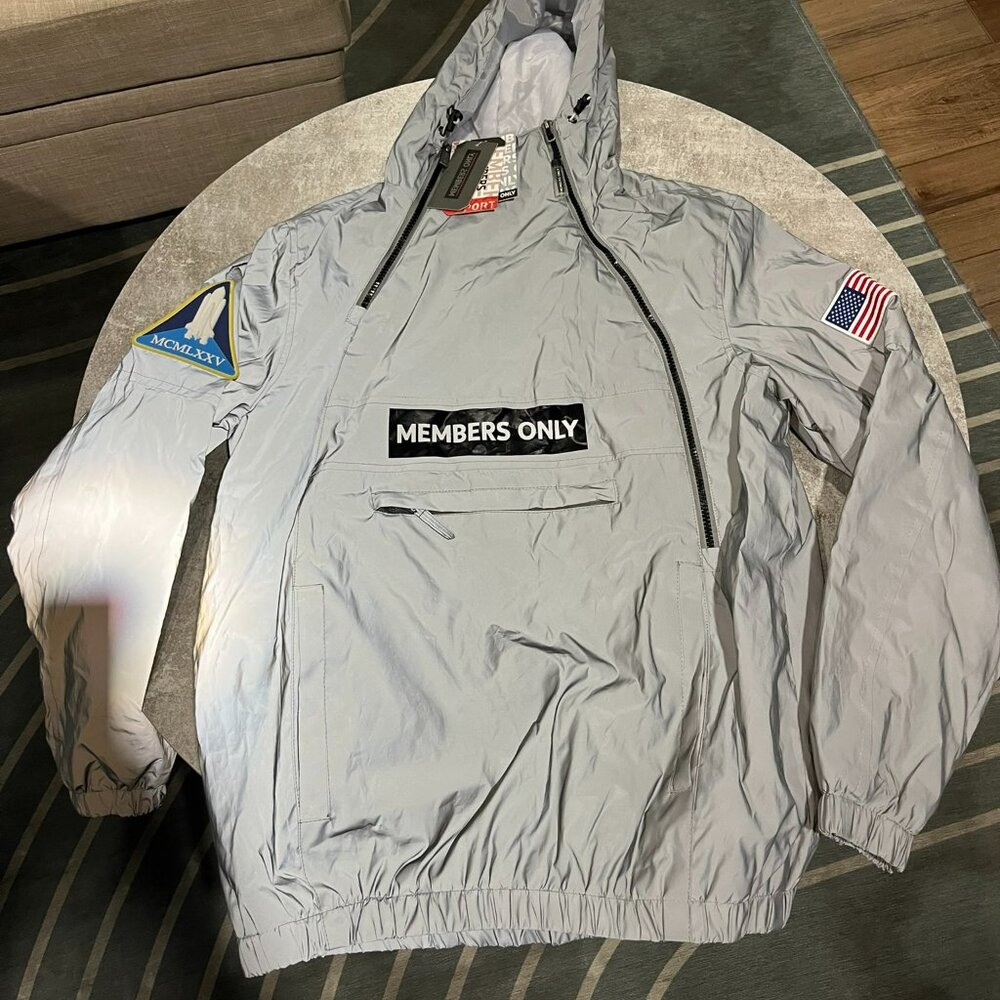 Members Only Sport Jacket Hoodie Pullover Anorack Reflective Space Suit (Small)